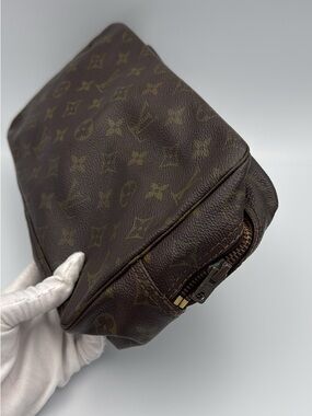Authentic LV Brown Monogram Trousse 28 Toiletry Pouch